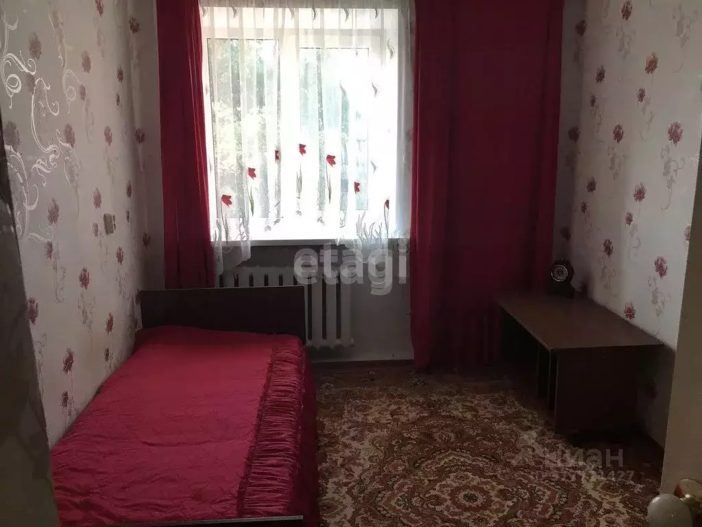 3-к кв. Калужская область, пос. Бабынино ул. Зеленая, 17 (68.1 м) - Фото 1