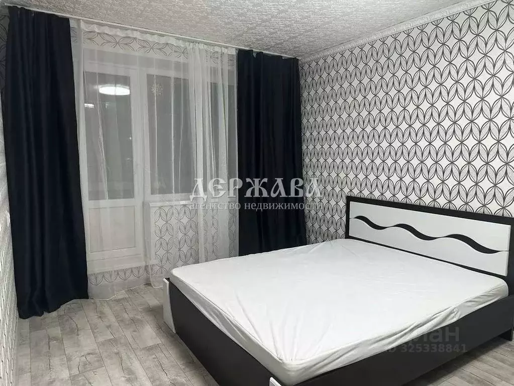 2-к кв. Белгородская область, Старый Оскол Приборостроитель мкр, 17 ... - Фото 1