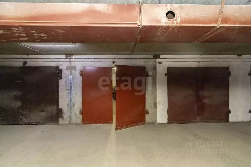 Гараж в Тюменская область, Тюмень Северная ул., 11 (17 м) - Фото 1