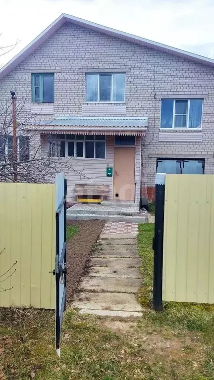 Дом в Вологодская область, пос. Можайское 38 (200 м) - Фото 1