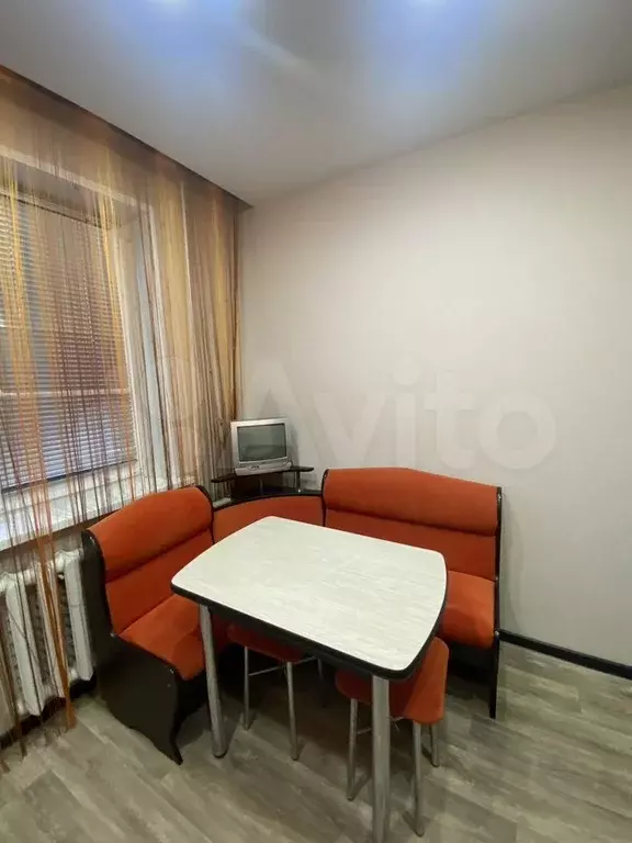2-к. квартира, 52 м, 6/9 эт. - Фото 1
