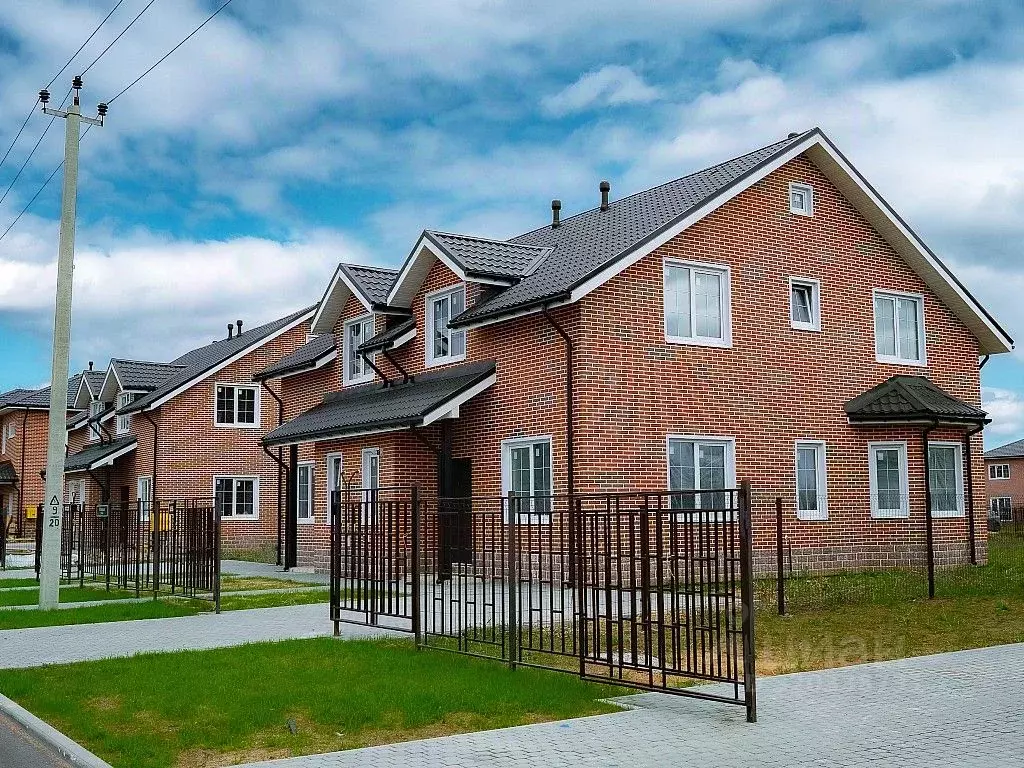 Дом в Ленинградская область, Всеволожский район, Агалатовское с/пос, ... - Фото 1
