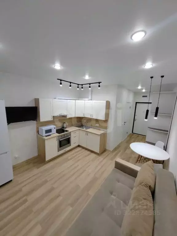 Студия Тюменская область, Тюмень ул. Краснооктябрьская, 16к1 (22.3 м) - Фото 1