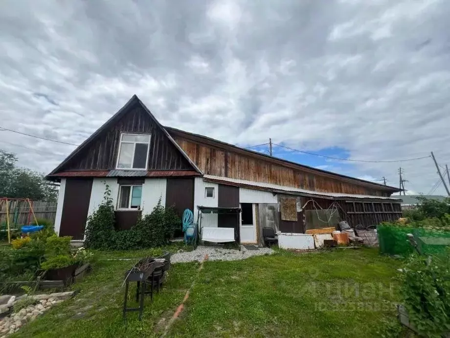 Дом в Пермский край, Усолье Усольский район, ул. Калинина, 84 (60 м) - Фото 2