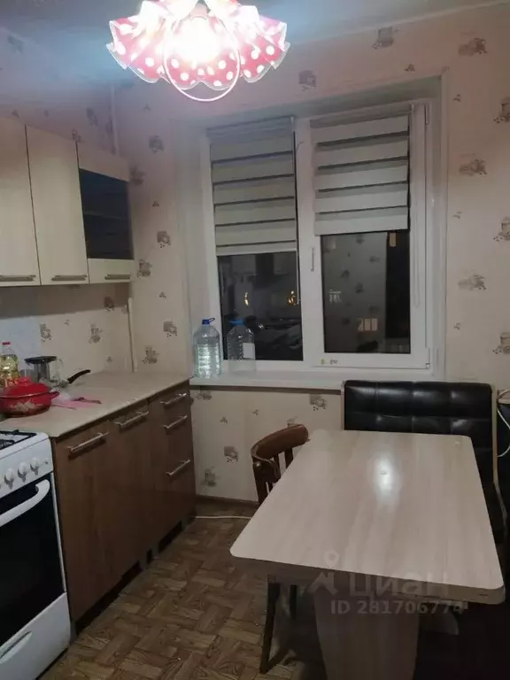 1-к кв. Башкортостан, Уфа ул. Юрия Гагарина, 13 (33.0 м) - Фото 0