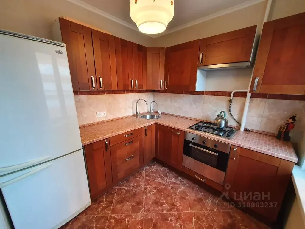 3-к кв. Москва Профсоюзная ул., 96К4 (63.0 м) - Фото 1