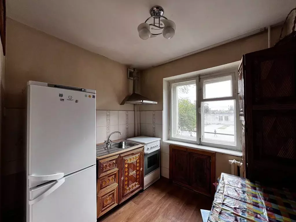 1-к кв. Волгоградская область, Волгоград Удмуртская ул., 14 (31.6 м) - Фото 1