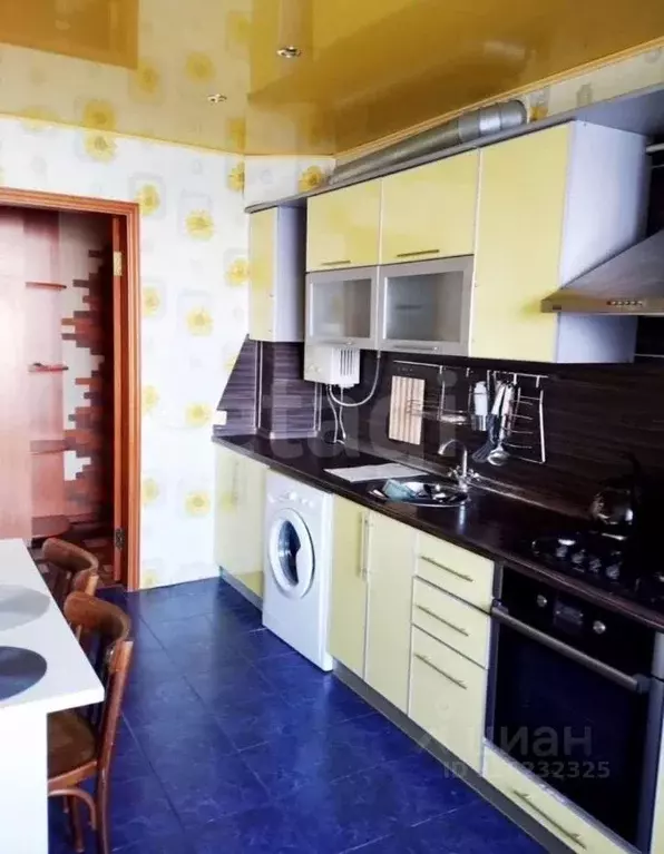 2-к кв. Башкортостан, Стерлитамак ул. Карла Маркса, 160 (63.3 м) - Фото 1