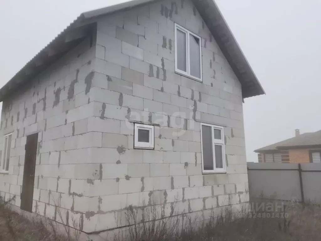 Дом в Белгородская область, Губкинский городской округ, с. Теплый ... - Фото 1