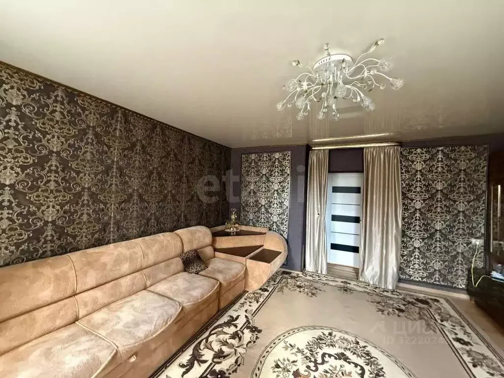 Дом в Крым, Красногвардейский район, Восходненское с/пос, с. ... - Фото 2