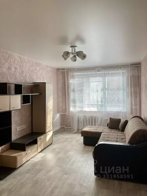 1-к кв. Псковская область, Псков Инженерная ул., 13А (39.5 м) - Фото 1