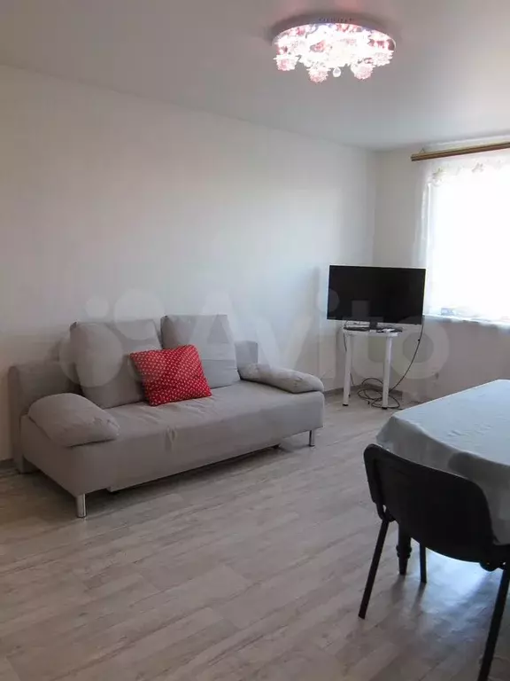 1-к. квартира, 37 м, 2/5 эт. - Фото 0