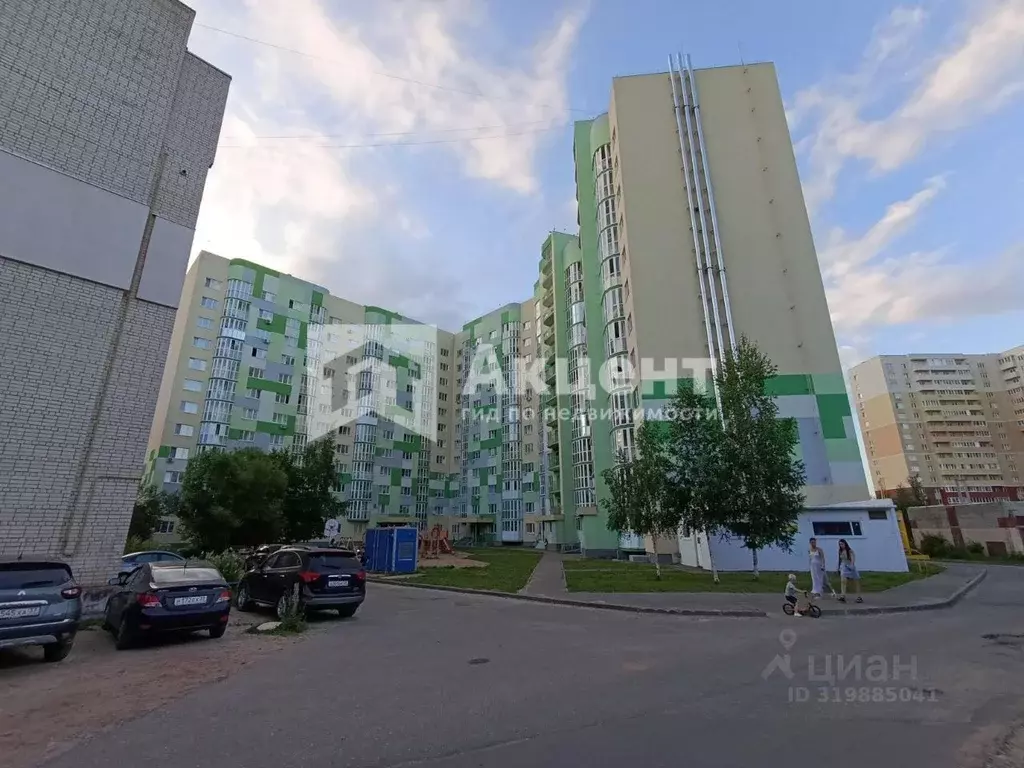 2-к кв. Ивановская область, Иваново Революционная ул., 26к1 (69.0 м) - Фото 0