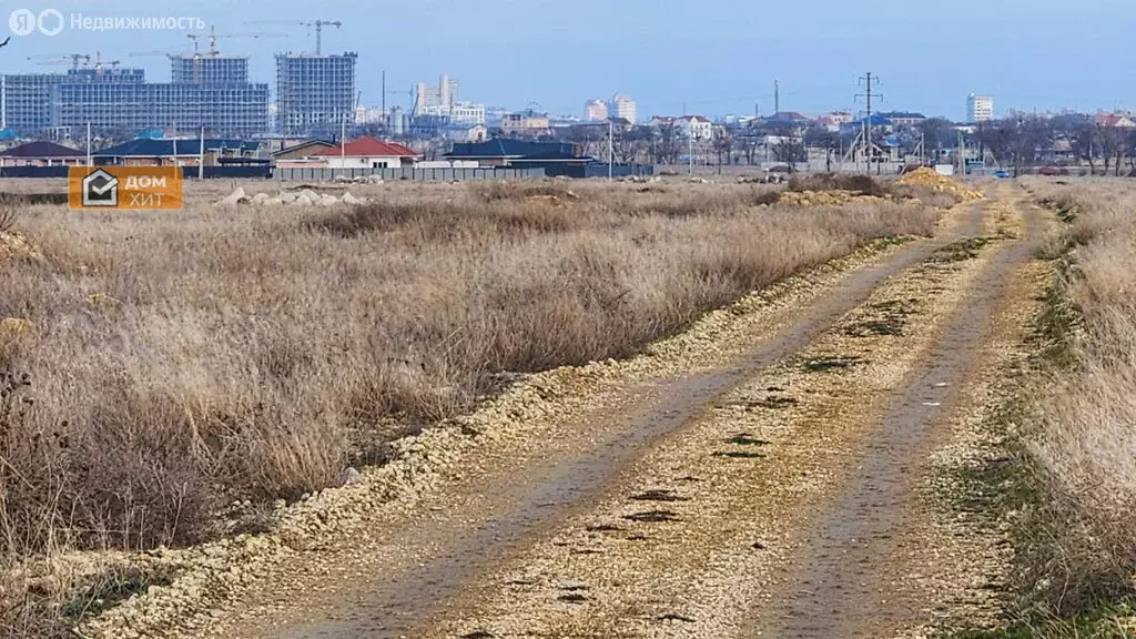 Участок в Сакский район, село Уютное (8.3 м) - Фото 1