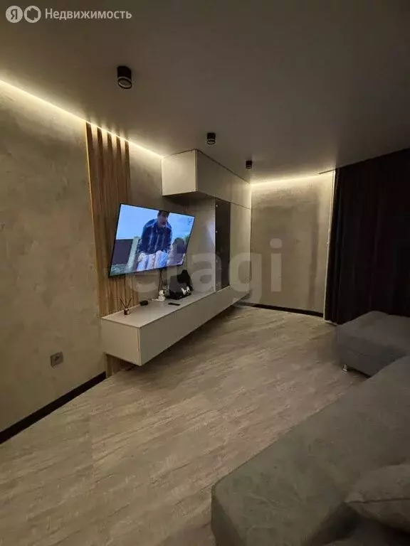 1-комнатная квартира: Заводоуковск, улица Энергетиков, 2Б (32 м) - Фото 1