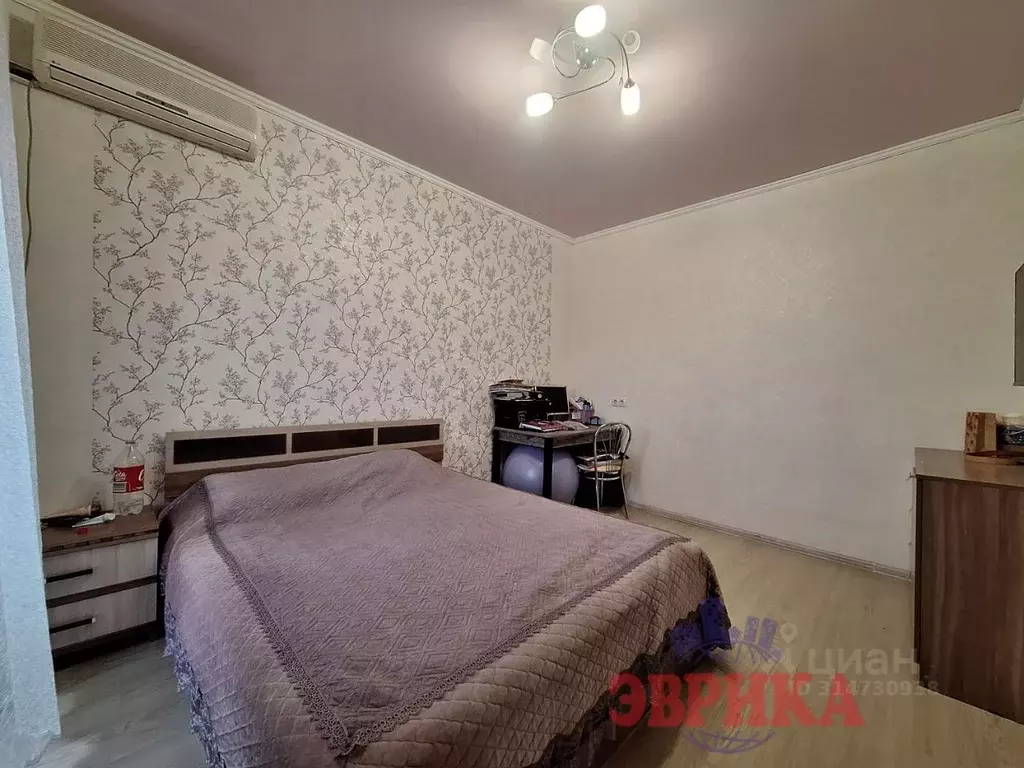 3-к кв. Краснодарский край, Крымск ул. Карла Либкнехта (68.0 м) - Фото 1