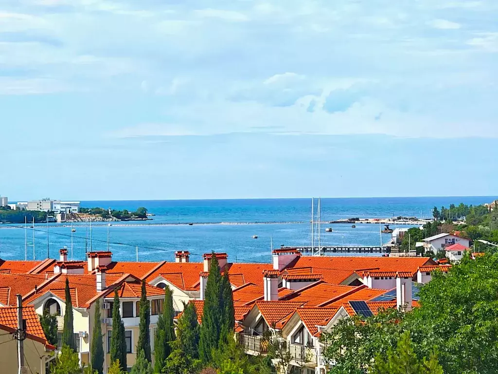 1-к кв. Севастополь ул. Степаняна, 2Б (44.0 м) - Фото 2