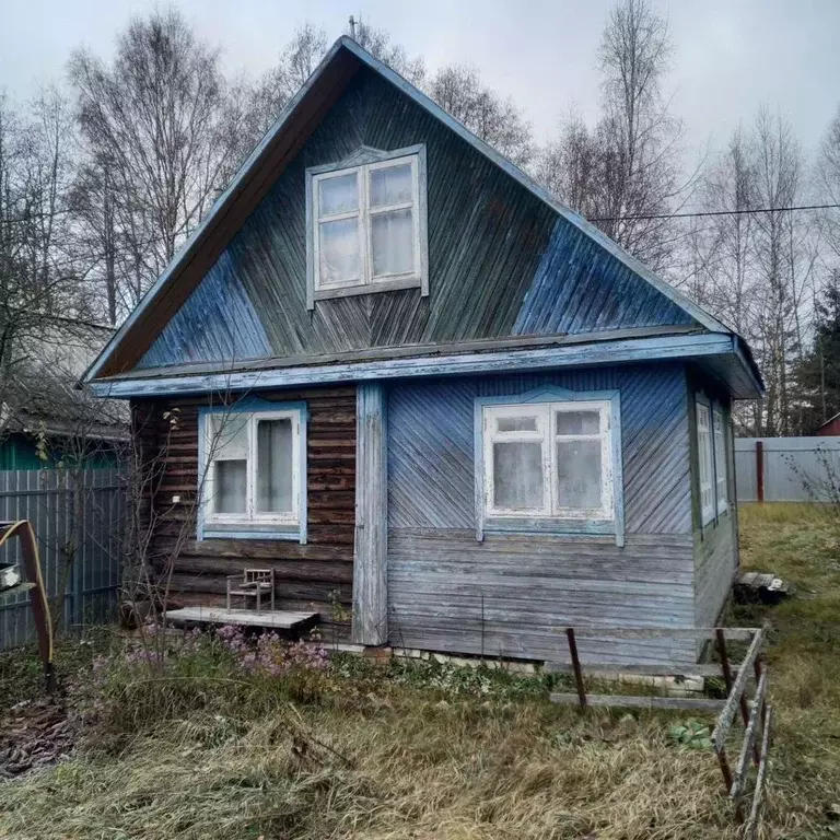 Дом в Вологодская область, Кадуйский муниципальный округ, Хохлово рп  ... - Фото 1