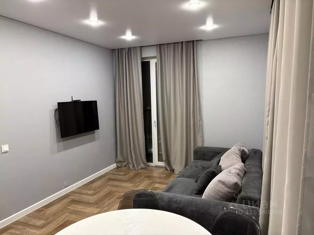 3-к кв. Свердловская область, Екатеринбург ул. Пехотинцев, 2Г (62.0 м) - Фото 2