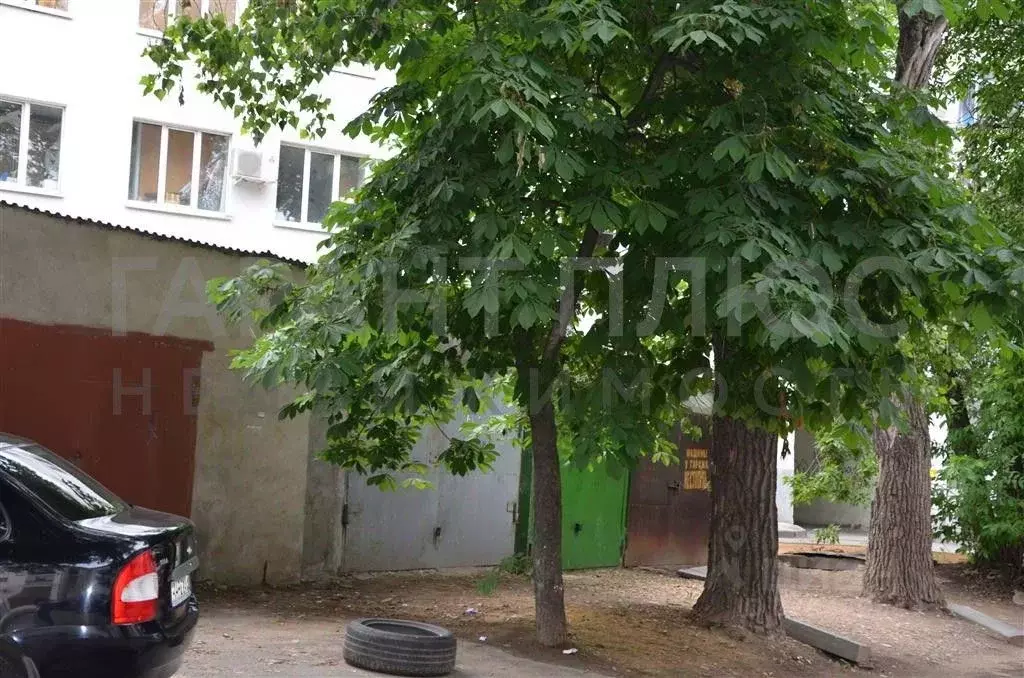 Гараж в Липецкая область, Липецк Первомайская ул., 121 (13 м) - Фото 1