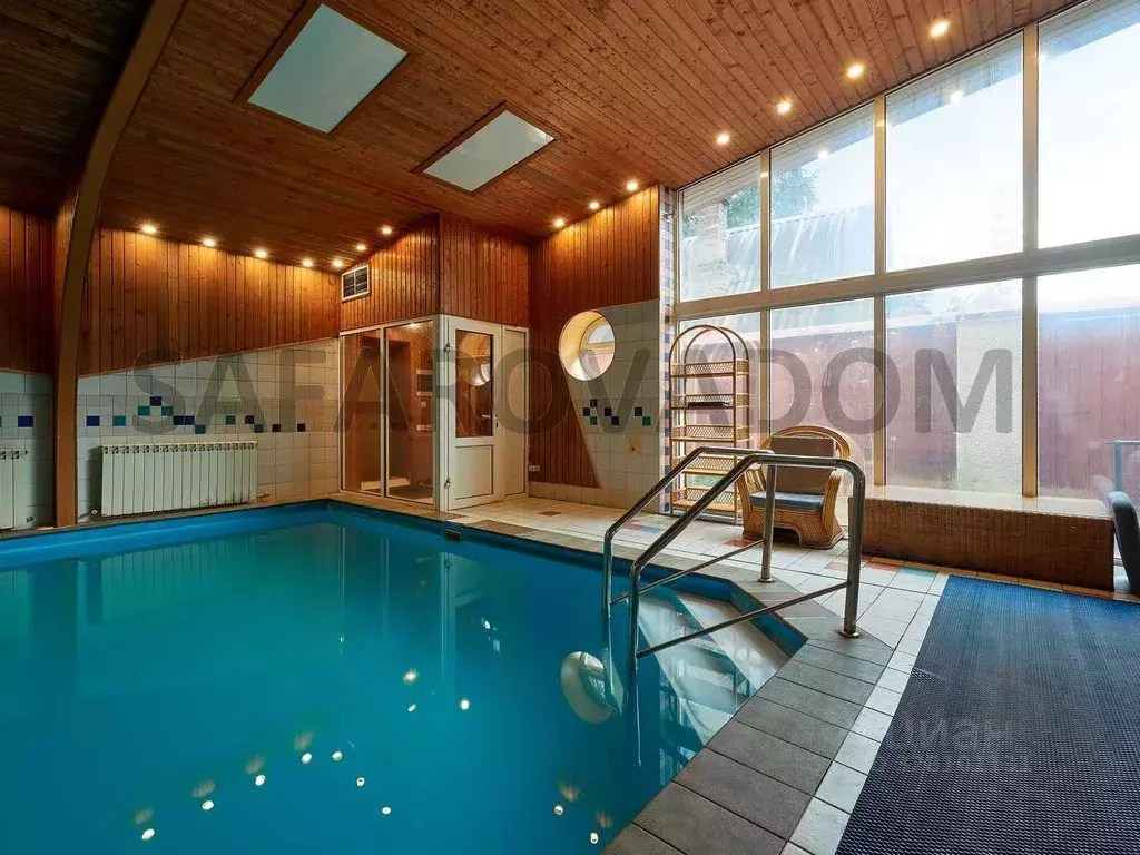 Дом в Московская область, Люберцы городской округ, Красково пгт ул. ... - Фото 1