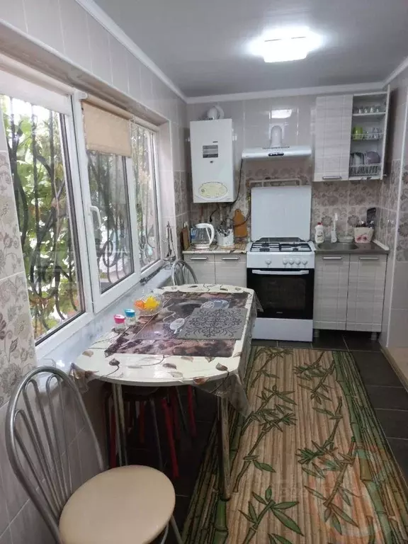 3-к кв. Крым, Евпатория ул. Революции, 25 (65.0 м) - Фото 0