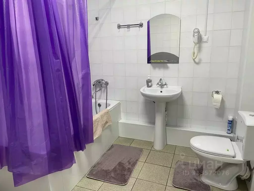 Комната Свердловская область, Сухой Лог ул. Победы, 20 - Фото 1