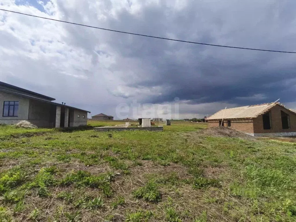 Участок в Белгородская область, Белгородский район, с. Стрелецкое 2 ... - Фото 0
