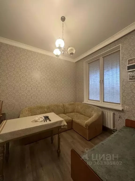 3-к кв. Северная Осетия, Владикавказ ул. Кирова, 30 (85.0 м) - Фото 0