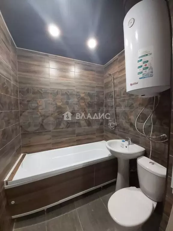 Квартира-студия, 27,4 м, 1/3 эт. - Фото 0