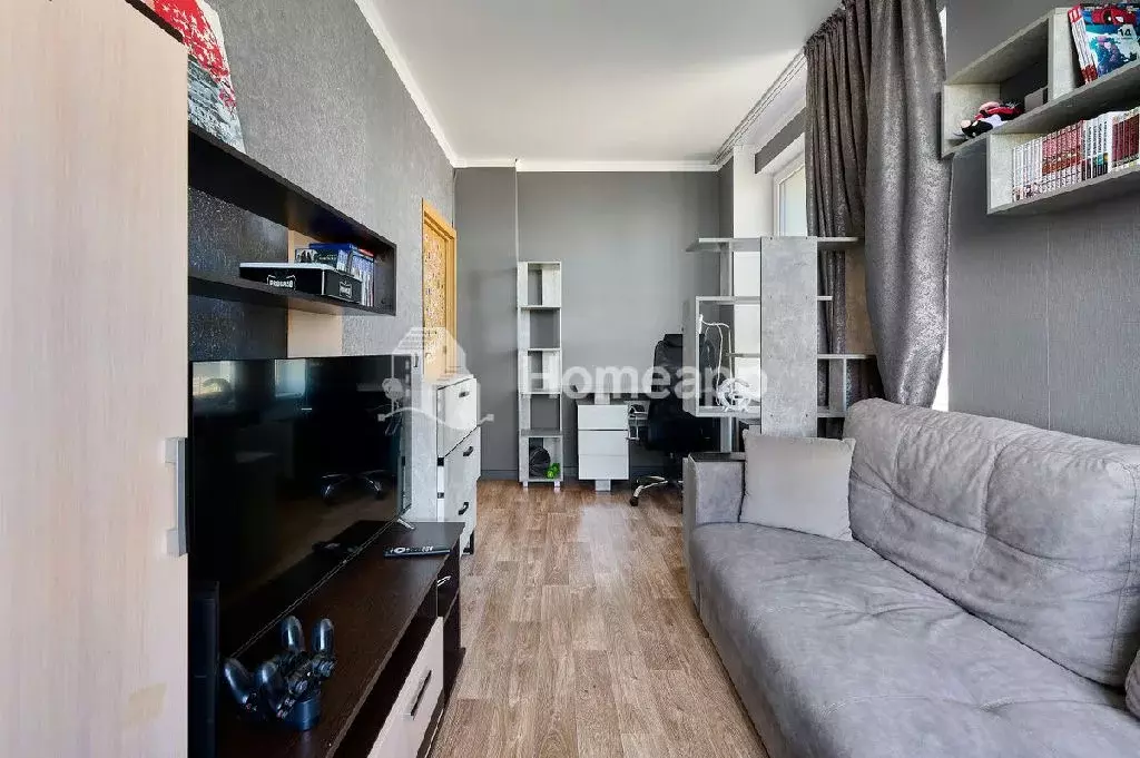 Продается 3-комнатная квартира - Фото 1