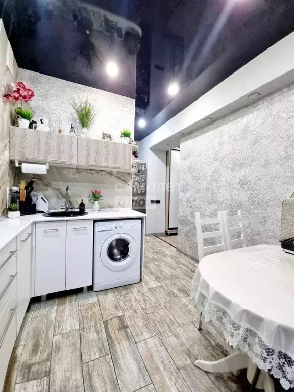2-к кв. Волгоградская область, Волгоград ул. Фадеева, 35Б (47.2 м) - Фото 0