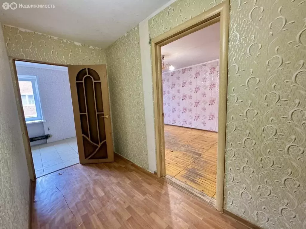 1-комнатная квартира: Йошкар-Ола, улица Петрова, 1 (37.7 м) - Фото 2