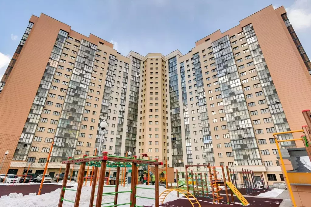 Гараж в Москва Краснобогатырская ул., 24 (17 м) - Фото 1