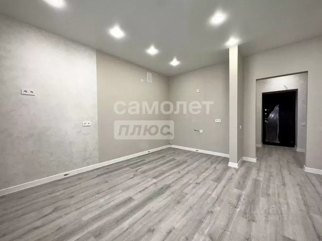 Студия Амурская область, Благовещенск Заводская ул., 4/5 (34.0 м) - Фото 1