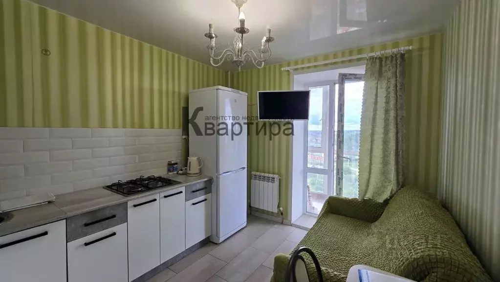1-к кв. Смоленская область, Смоленск ш. Киевское, 60 (38.2 м) - Фото 0