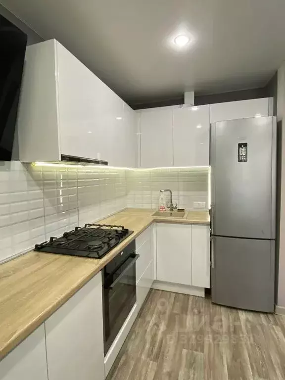 1-к кв. Челябинская область, Чебаркуль ул. Карпенко, 2 (45.0 м) - Фото 0