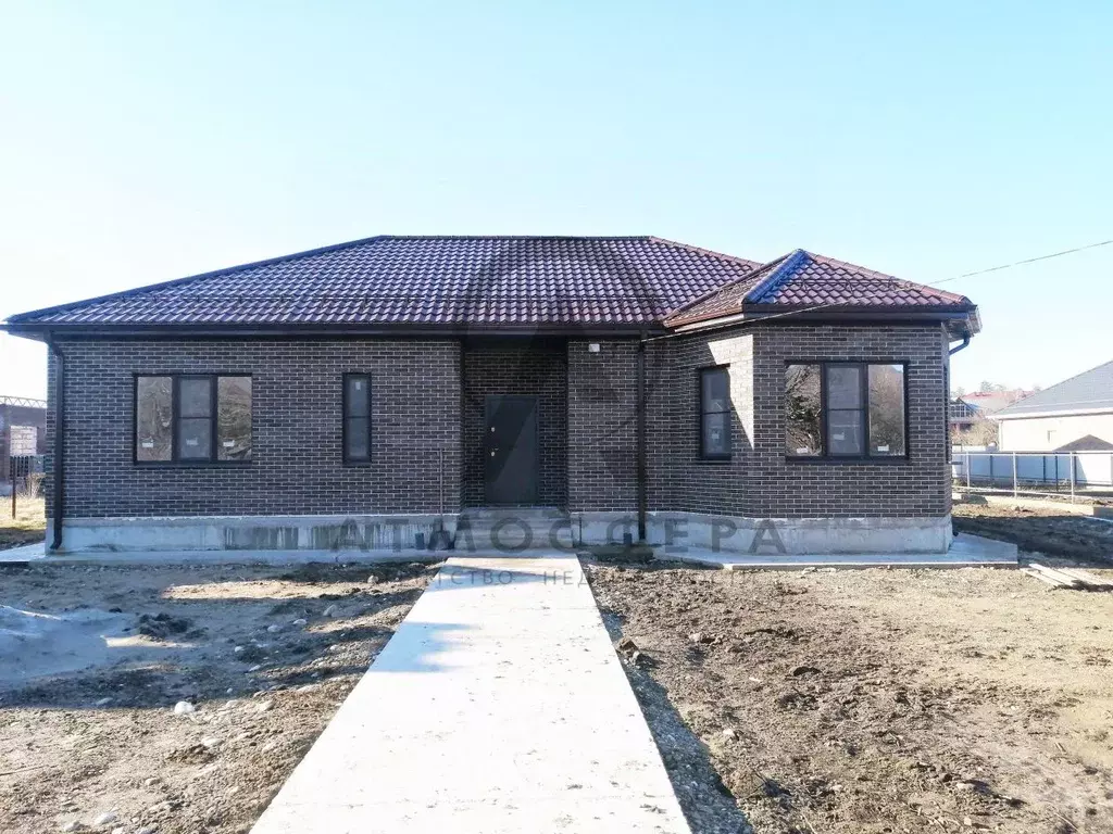 Дом в Краснодарский край, Апшеронск пер. Мищенко, 1А (132 м) - Фото 1