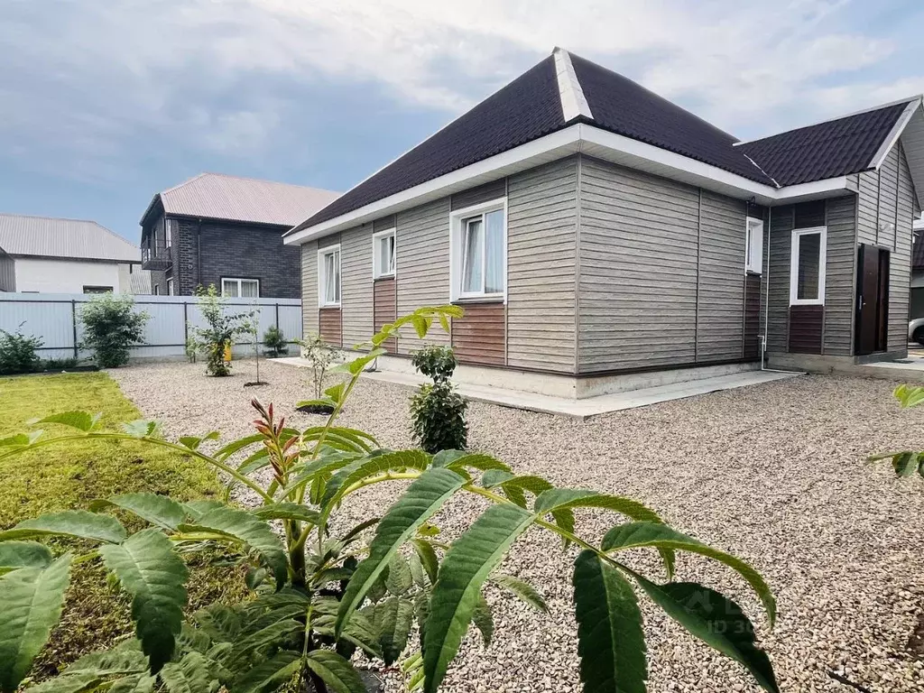 Дом в Иркутская область, Иркутский муниципальный округ, с. Хомутово ... - Фото 1