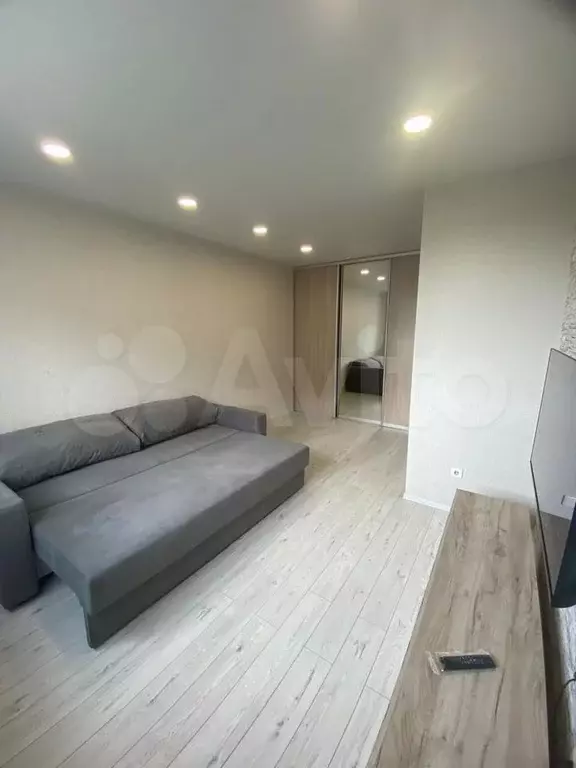 1-к. квартира, 40 м, 3/9 эт. - Фото 0