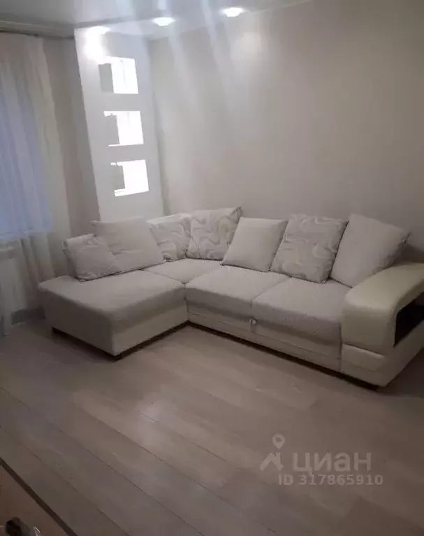 1-к кв. Татарстан, Казань ул. Академика Парина, 8 (36.0 м) - Фото 1