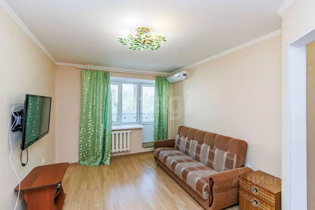 1-к кв. Тюменская область, Тюмень ул. Самарцева, 30 (33.4 м) - Фото 1