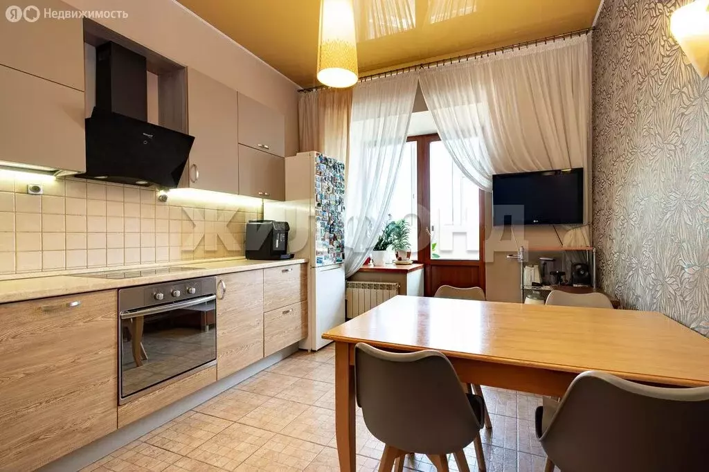 2-комнатная квартира: Новосибирск, улица Крылова, 28/1 (51 м) - Фото 0