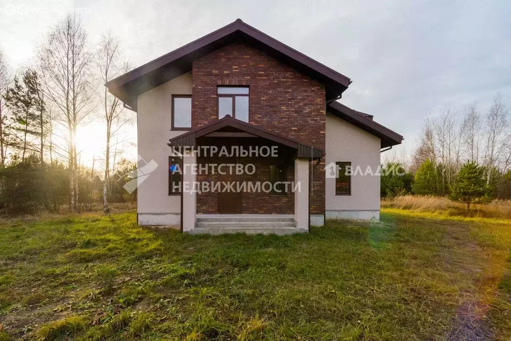 Дом в Полково, Озёрная улица (218.8 м) - Фото 1