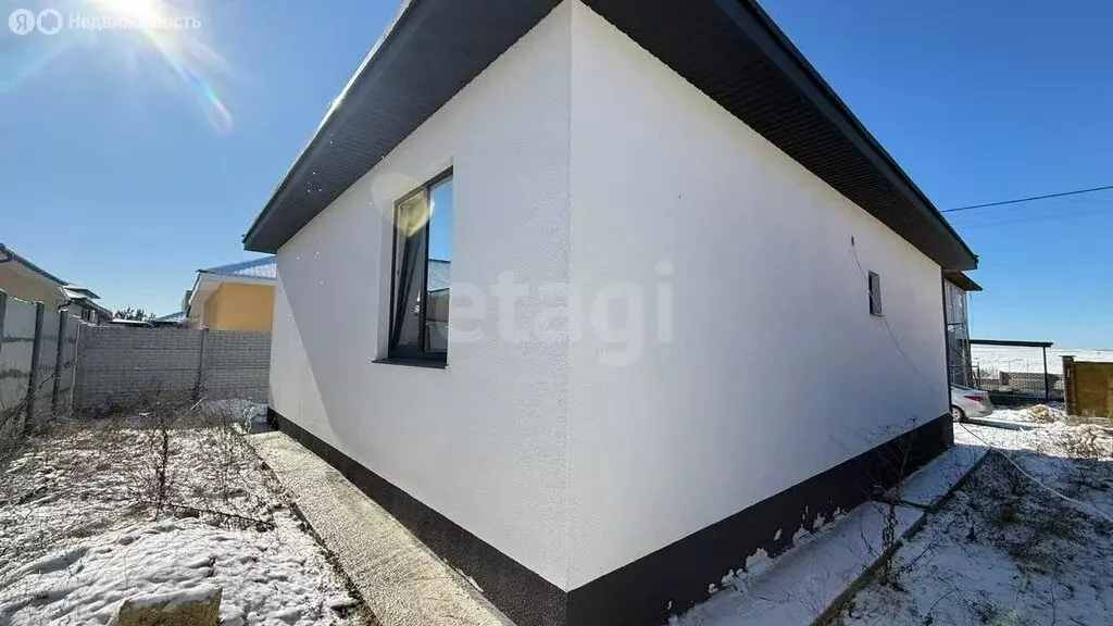 Дом в Урожайновское сельское поселение, СТ Колос (100 м) - Фото 1