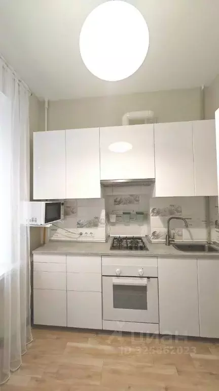 2-к кв. Крым, Феодосия ул. Кирова, 7 (44.1 м) - Фото 1