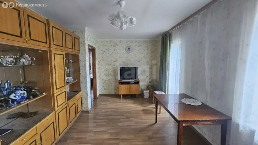 3-комнатная квартира: село Стрелецкое, улица Королёва, 44 (62.7 м) - Фото 2