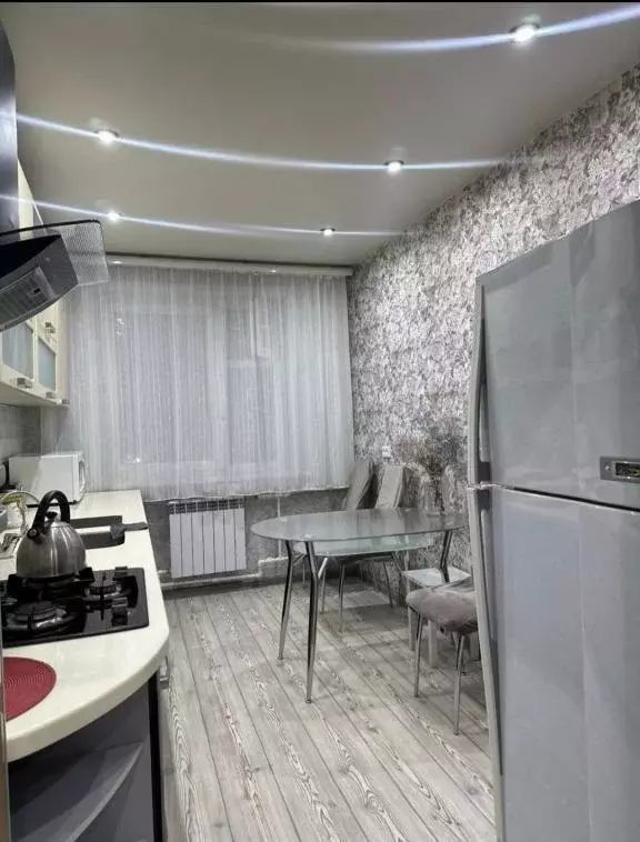 Квартира, 3 комнаты, 64.2 м - Фото 1