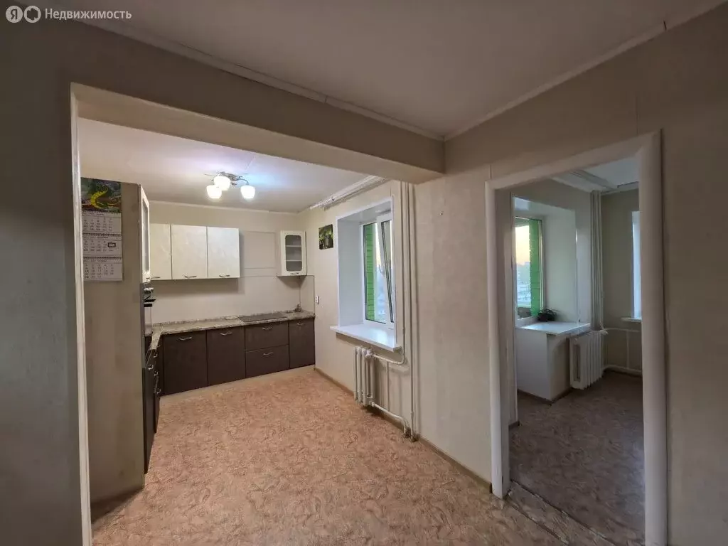 3-комнатная квартира: Ижевск, Авангардная улица, 22 (61.1 м) - Фото 0