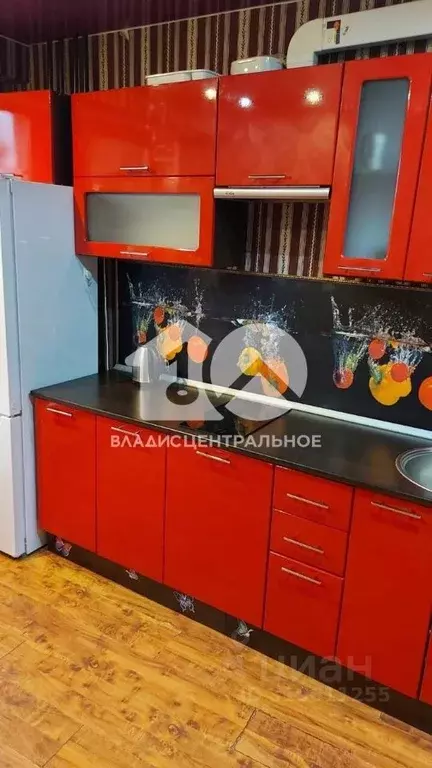 1-к кв. Новосибирская область, Новосибирск ул. Панфиловцев, 5 (50.0 м) - Фото 0